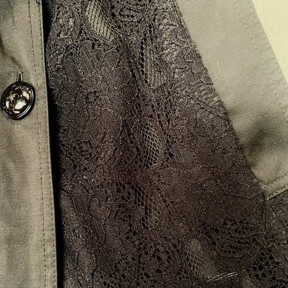 Lightweight Black Lace Belted Jacket - Picture 4 of 4